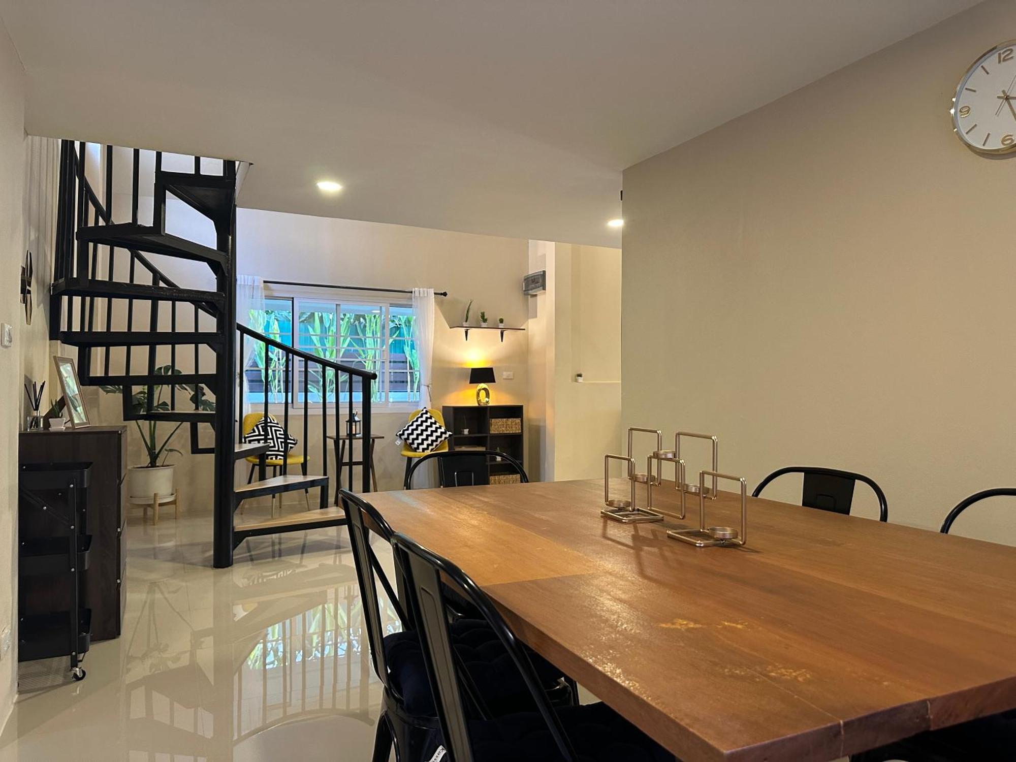Luxury Thai Escape Villa Chiang Mai