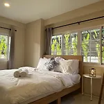 Luxury Thai Escape